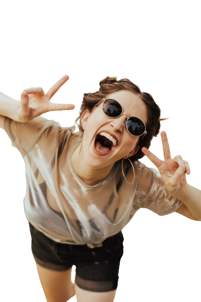 girl putting up peace sign with sunglasses on
